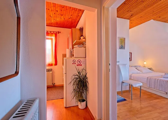 Affittacamere Areti Mlini